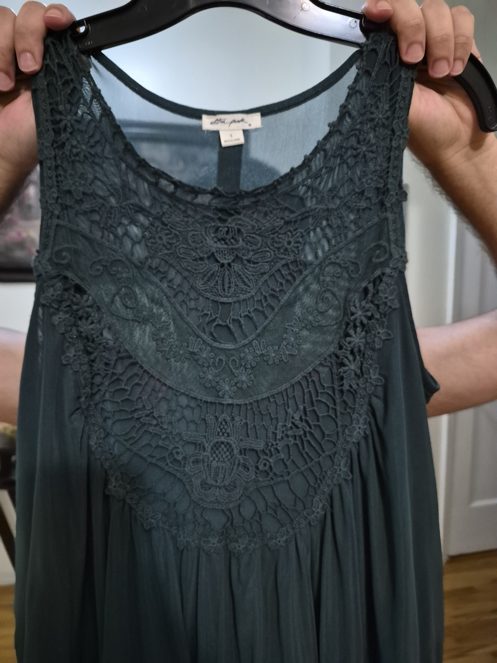 Ultra Pink Teal Crochet Yoke Tank Top - Picture 6 of 8